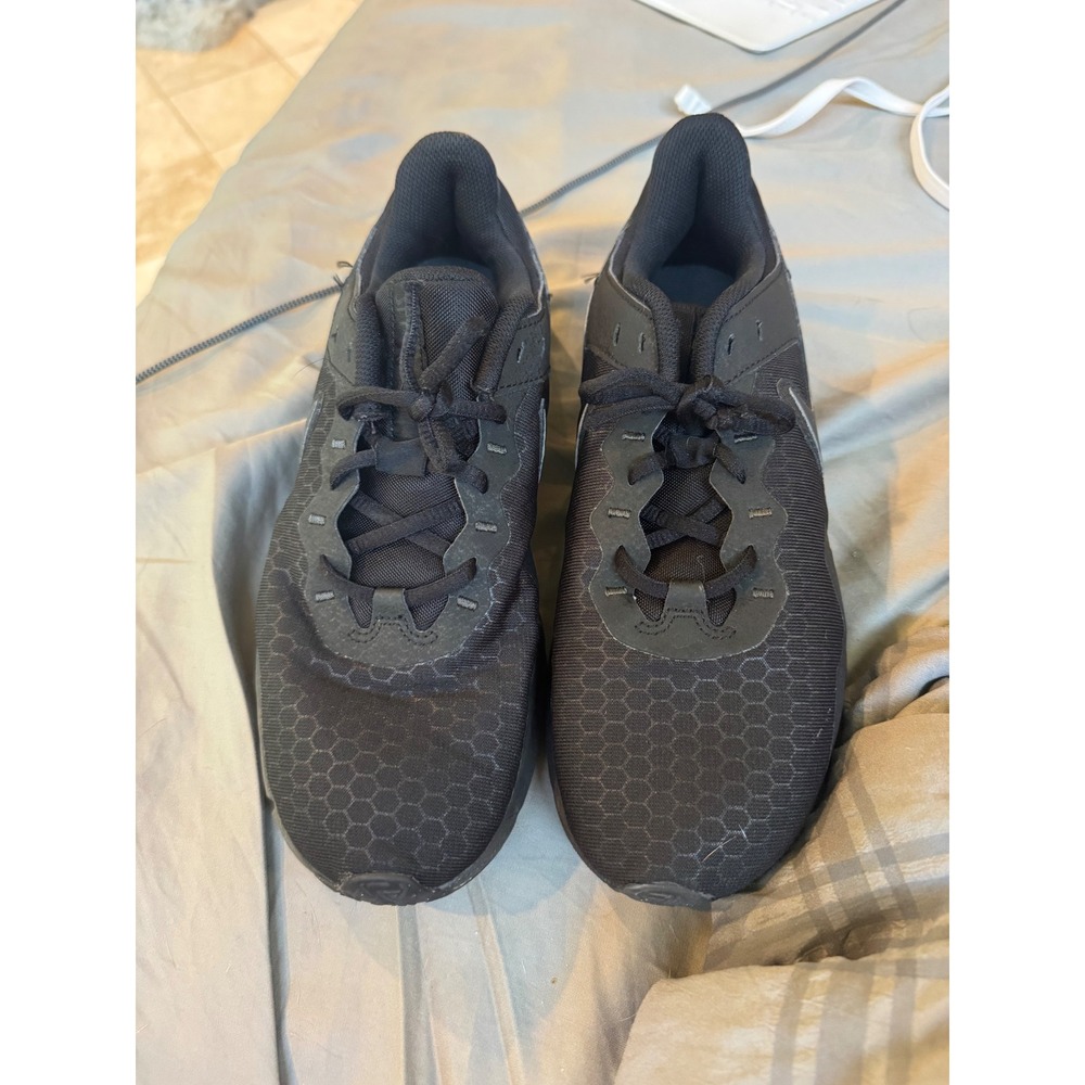 Nike Legend Essential 2 Womens Training Shoes Triple Black CQ9356-001